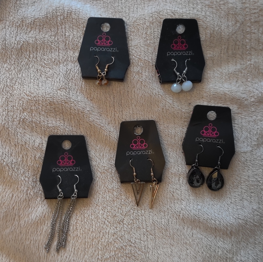Set of 5 Paparazzi earrings